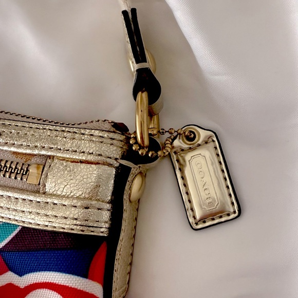 Coach Poppy Crossbody Zip Bag - Picture 8 of 12